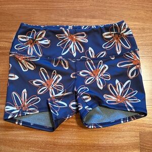2POOD Shorts (NWOT)